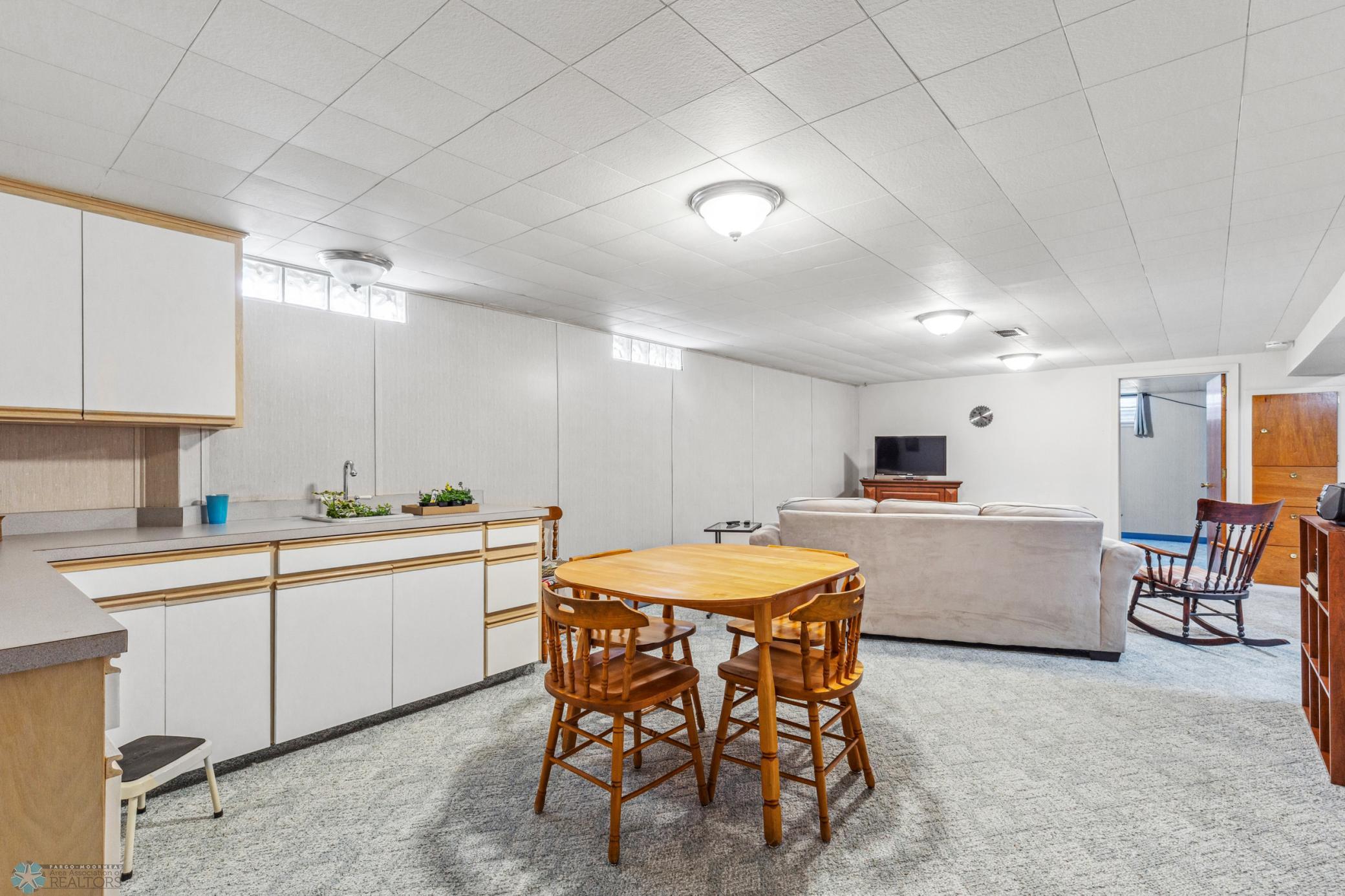 Kitchenette/family area