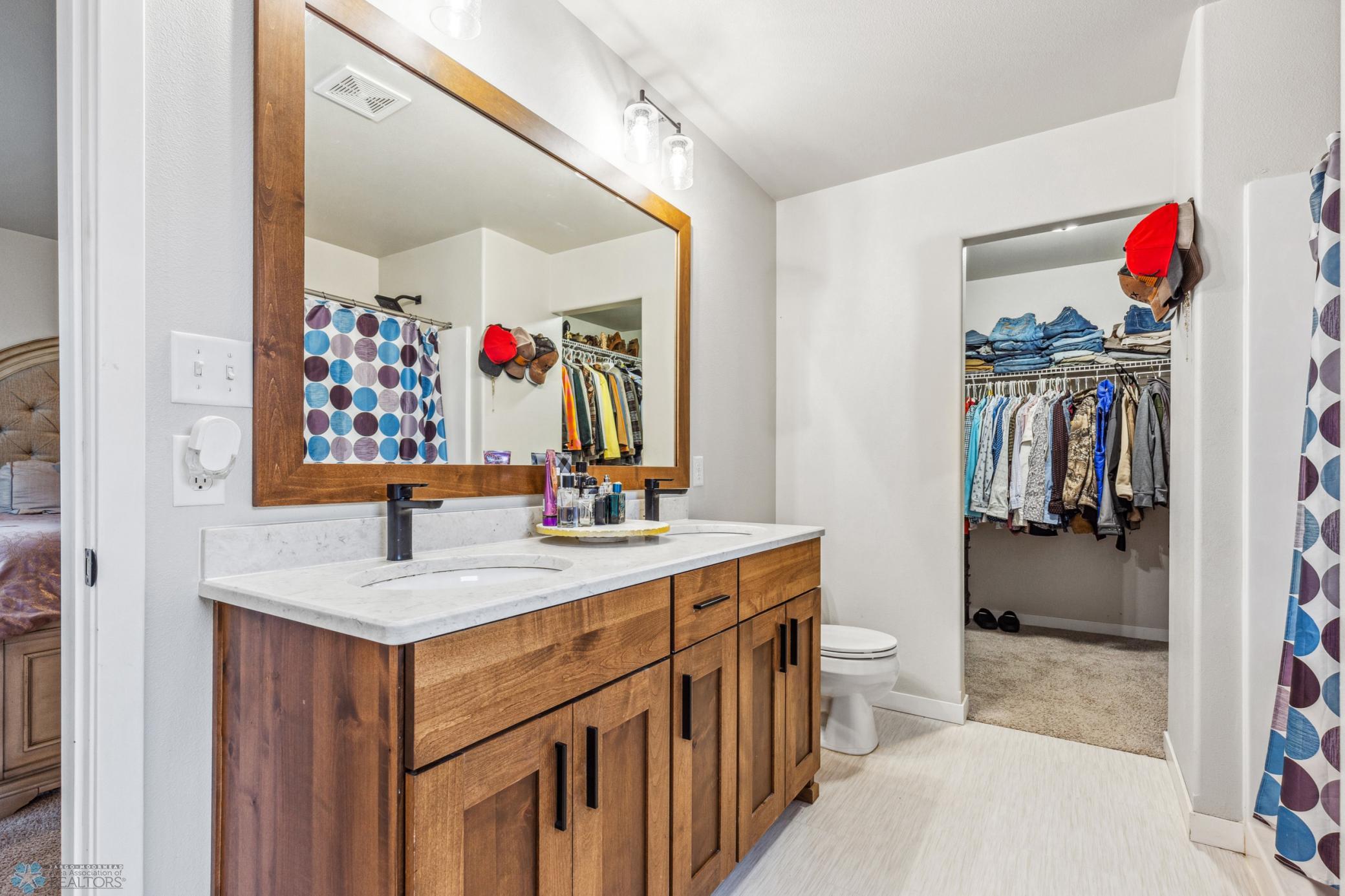 Primary bath; 3/4 shower + tub