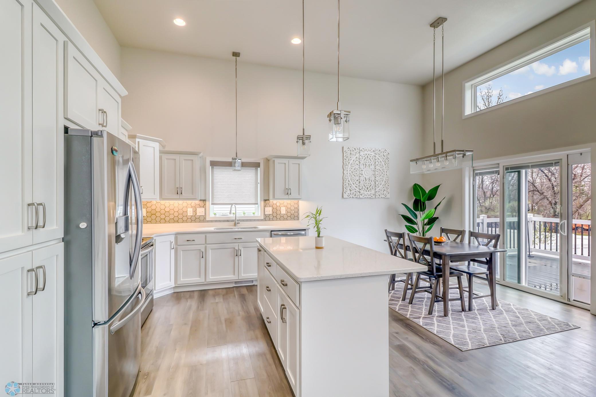 Kitchen1_1.jpg