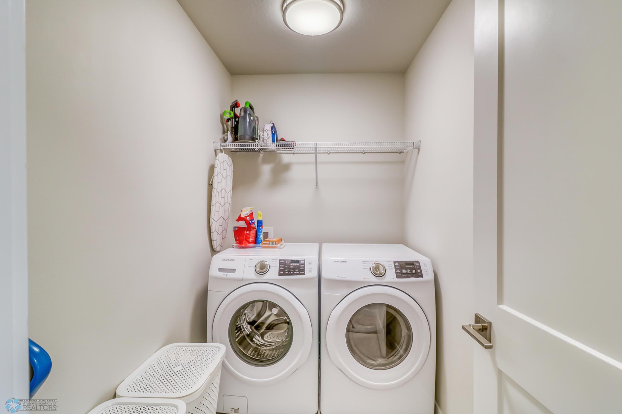 Laundry1_1.jpg