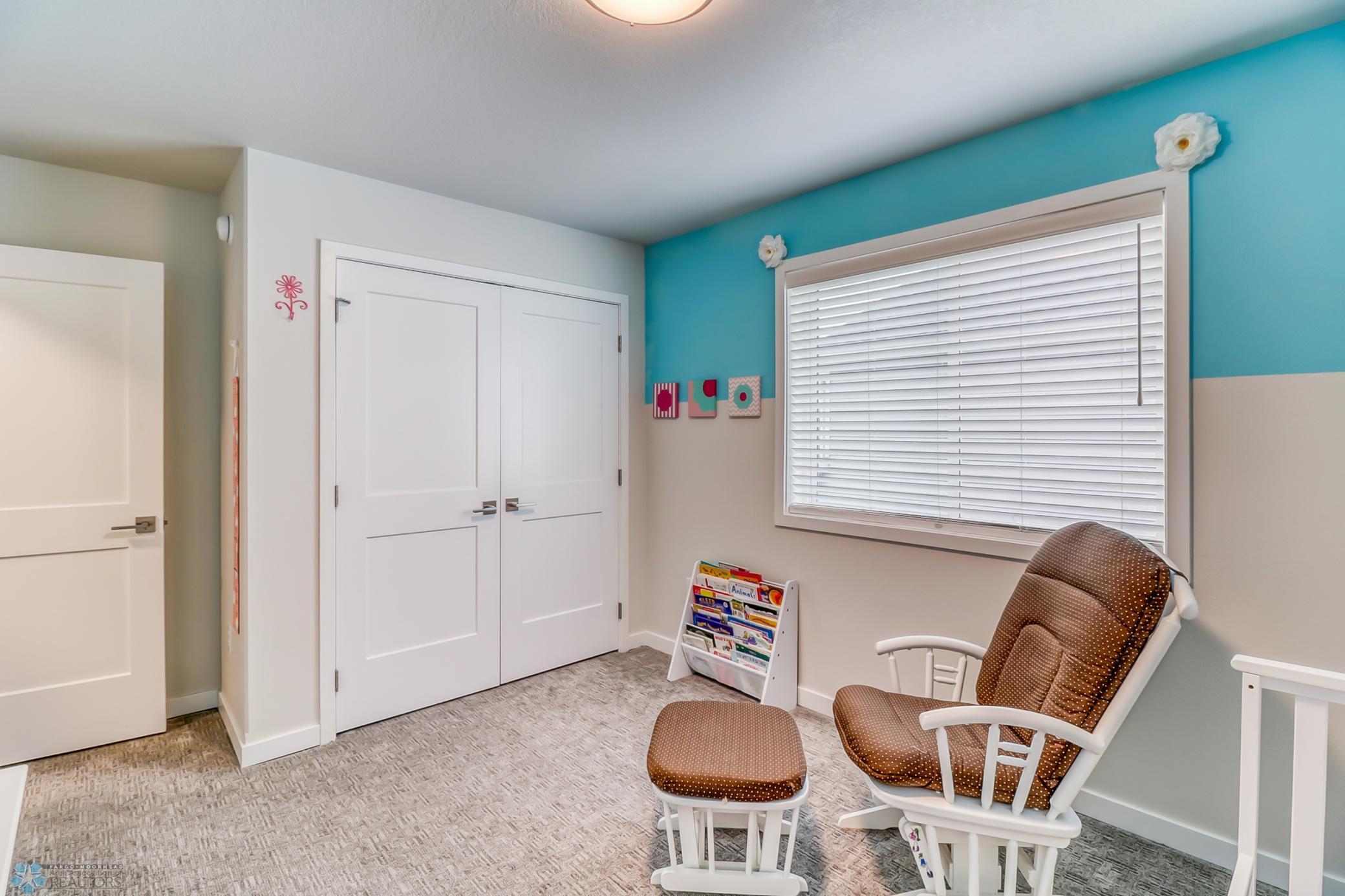 Bedroom1_1.jpg
