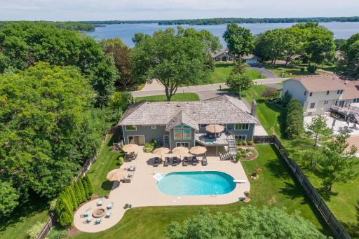 5965 Loring Drive, Minnetrista, MN 55364