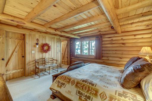 8720N Ridge Drive, Hayward, WI 54843