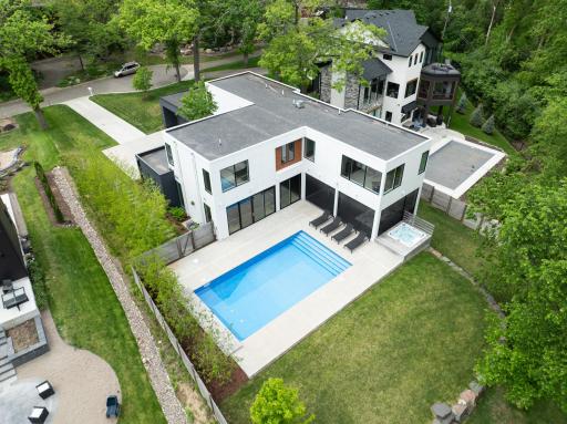 238 Ski Hill Road, Golden Valley, MN 55422