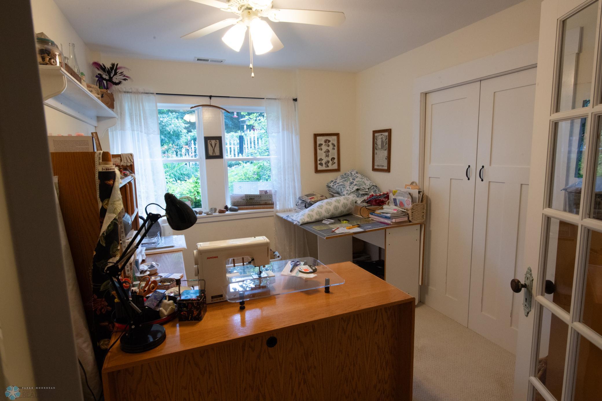 bdrm2:sewing room.jpg