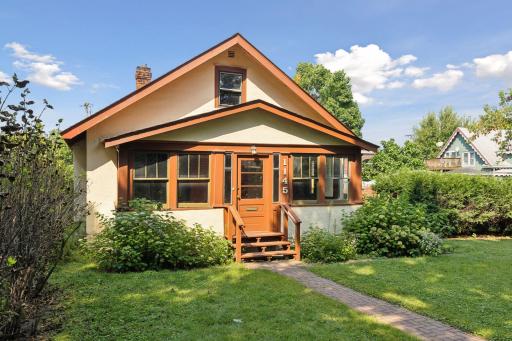 1145 Raleigh Street, Saint Paul, MN 55108