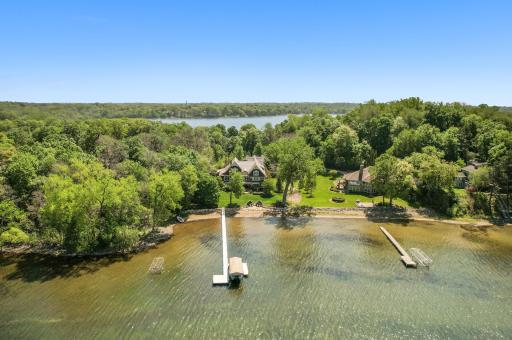 34 Peninsula Road, Saint Paul, MN 55110