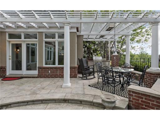 1000 Coventry Place, Edina, MN 55435