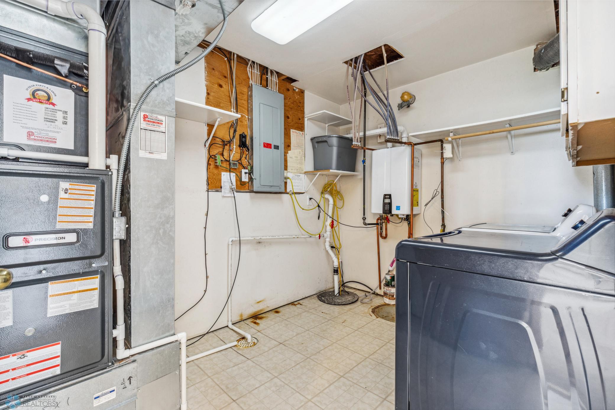 Laundry/Utilities