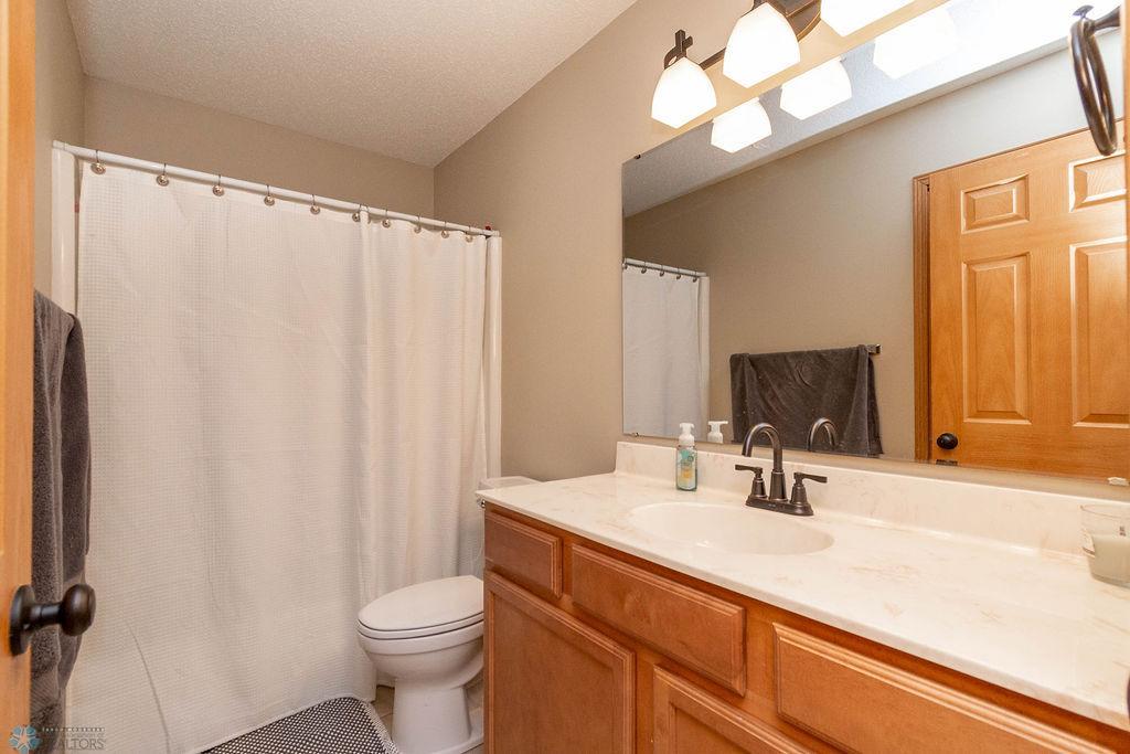 Bathroom 2- Full Bath