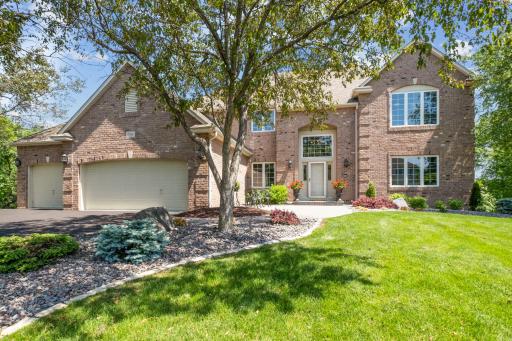 Luxurious Lakeside Living: Stunning Eden Prairie Home on Mitchell Lake