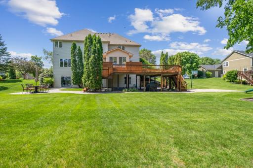 17586 Belfast Cove, Eden Prairie, MN 55347