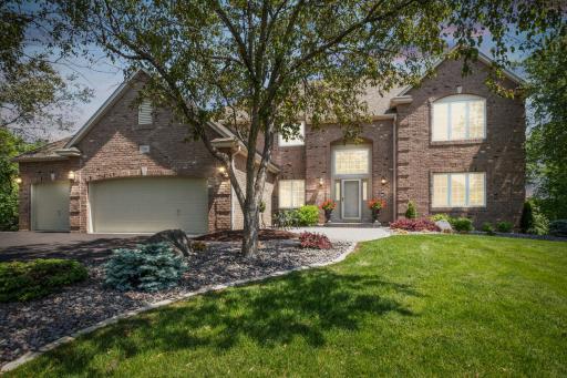 17586 Belfast Cove, Eden Prairie, MN 55347
