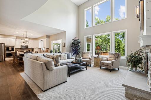 17586 Belfast Cove, Eden Prairie, MN 55347