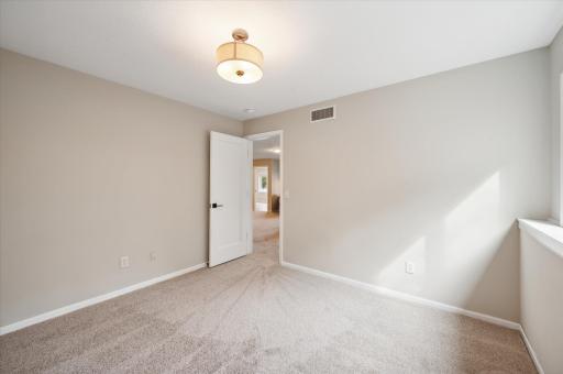 6831 Lillian Lane, Eden Prairie, MN 55346