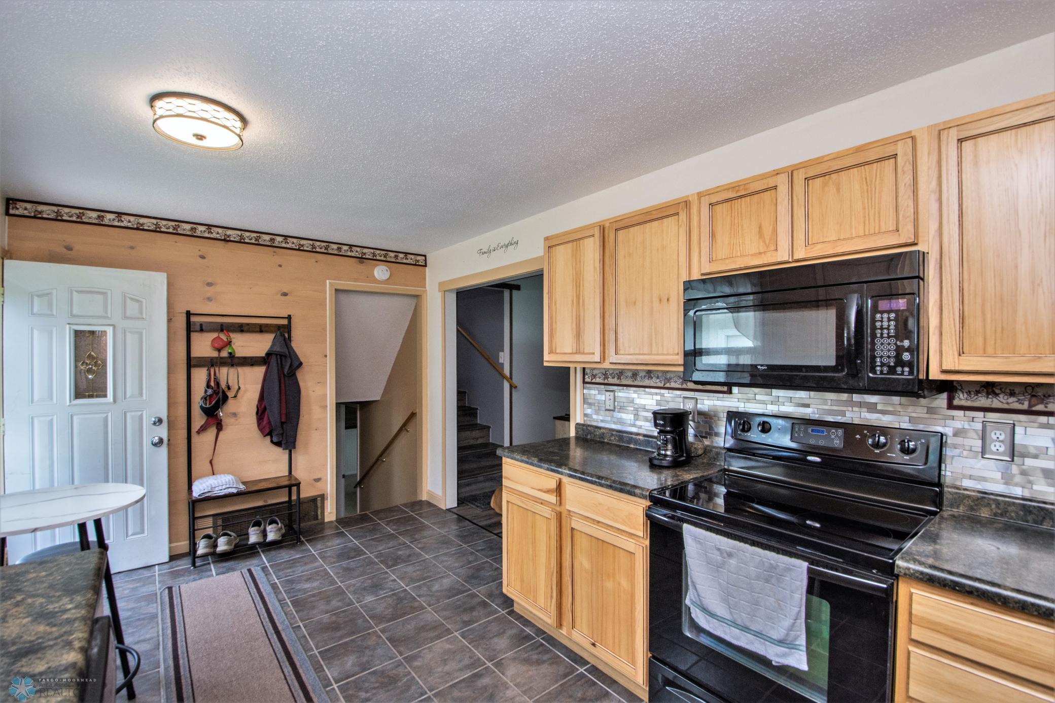 Kitchen/Sitting Area