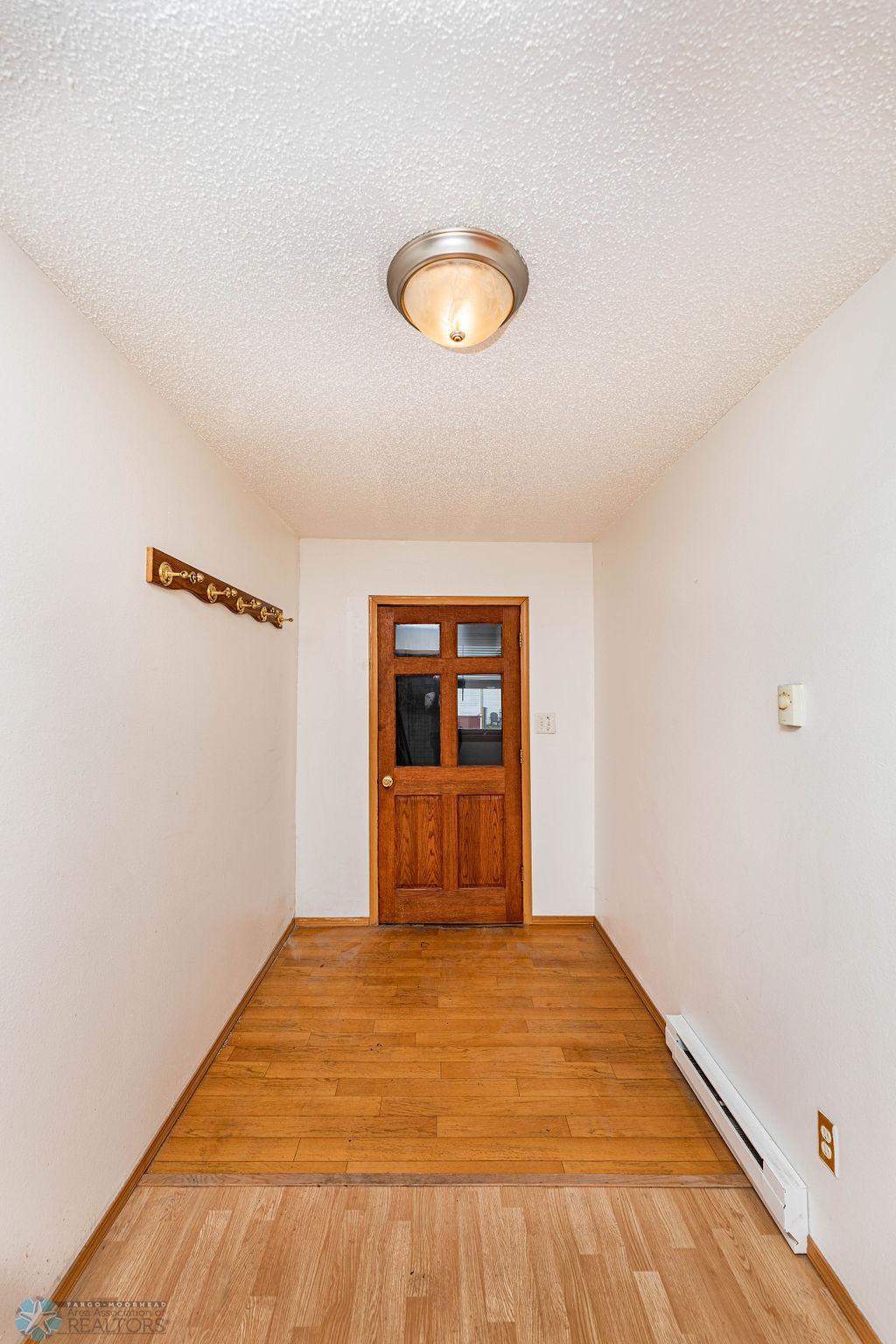 Foyer/ Mudroom
