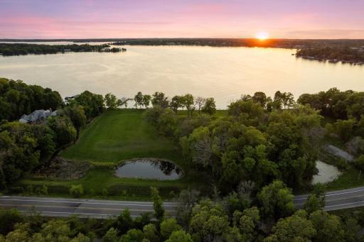 535 Bushaway Road, Wayzata, MN 55391