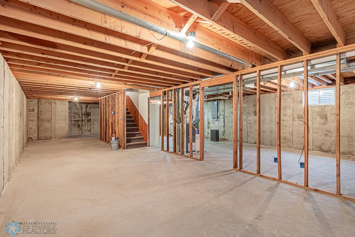 Basement_2.jpg