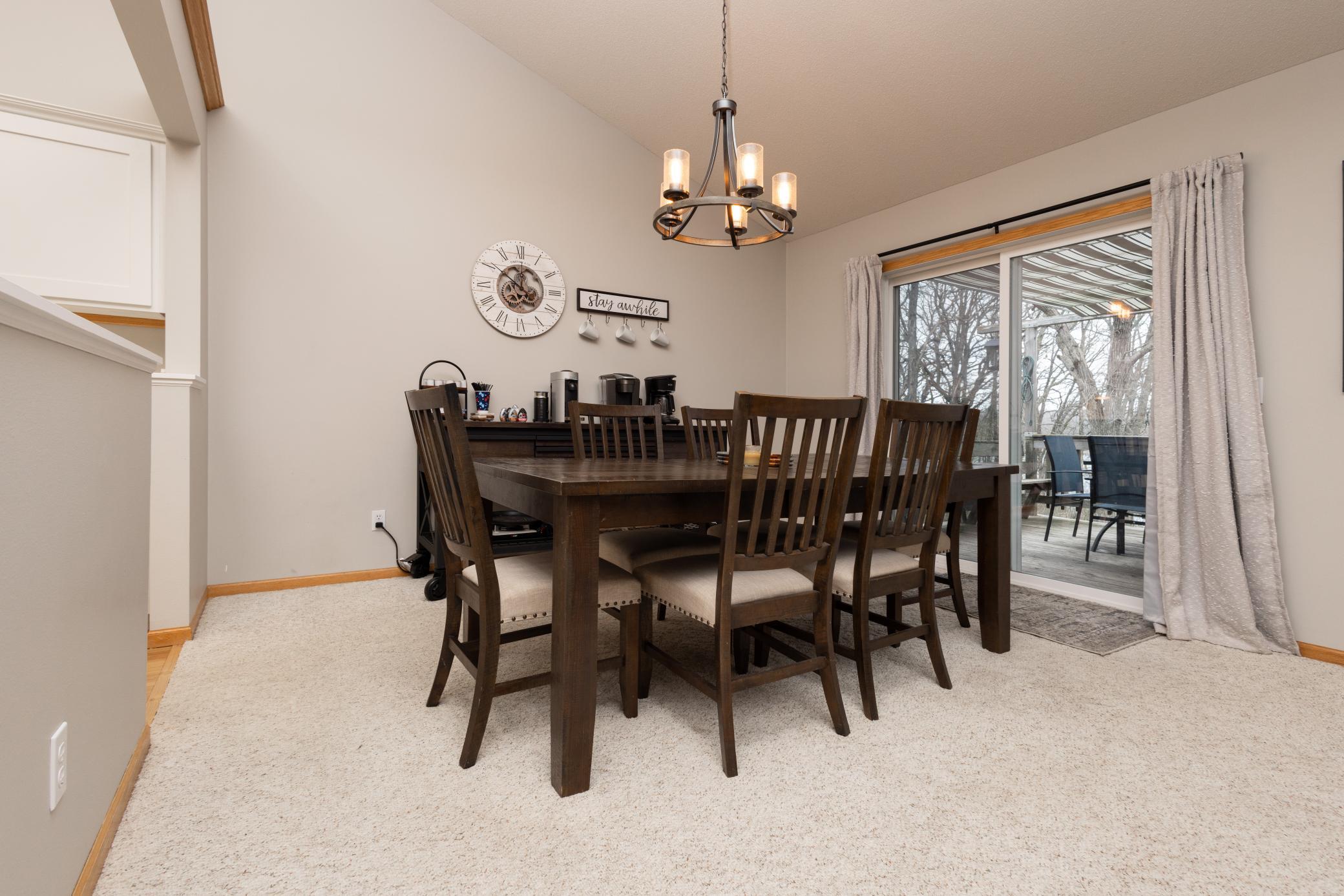 30 - Dining Room.jpg