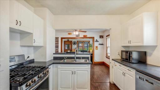 326 4th Street S, Sauk Centre, MN 56378
