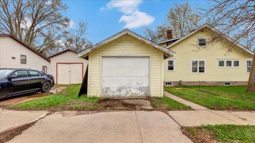 326 4th Street S, Sauk Centre, MN 56378