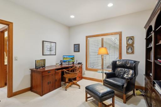 5942 Hobe Lane, White Bear Lake, MN 55110