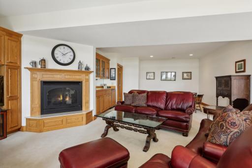 5942 Hobe Lane, White Bear Lake, MN 55110