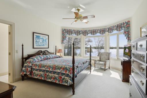 5942 Hobe Lane, White Bear Lake, MN 55110