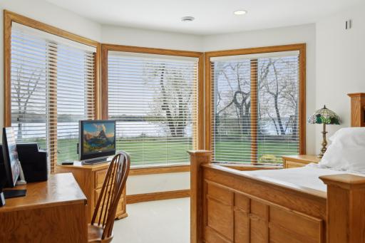 5942 Hobe Lane, White Bear Lake, MN 55110