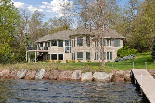 5942 Hobe Lane, White Bear Lake, MN 55110