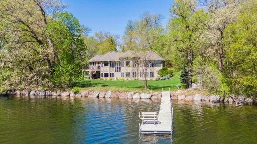 5942 Hobe Lane, White Bear Lake, MN 55110