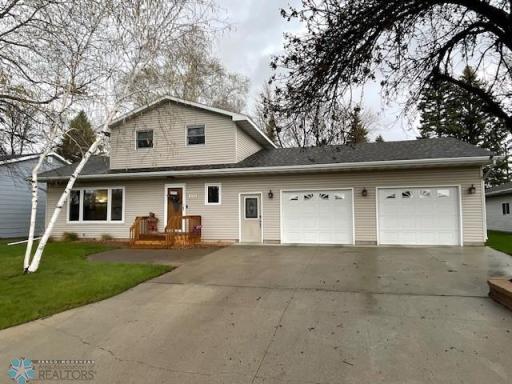 272 Wegener Drive, Breckenridge, MN 56520