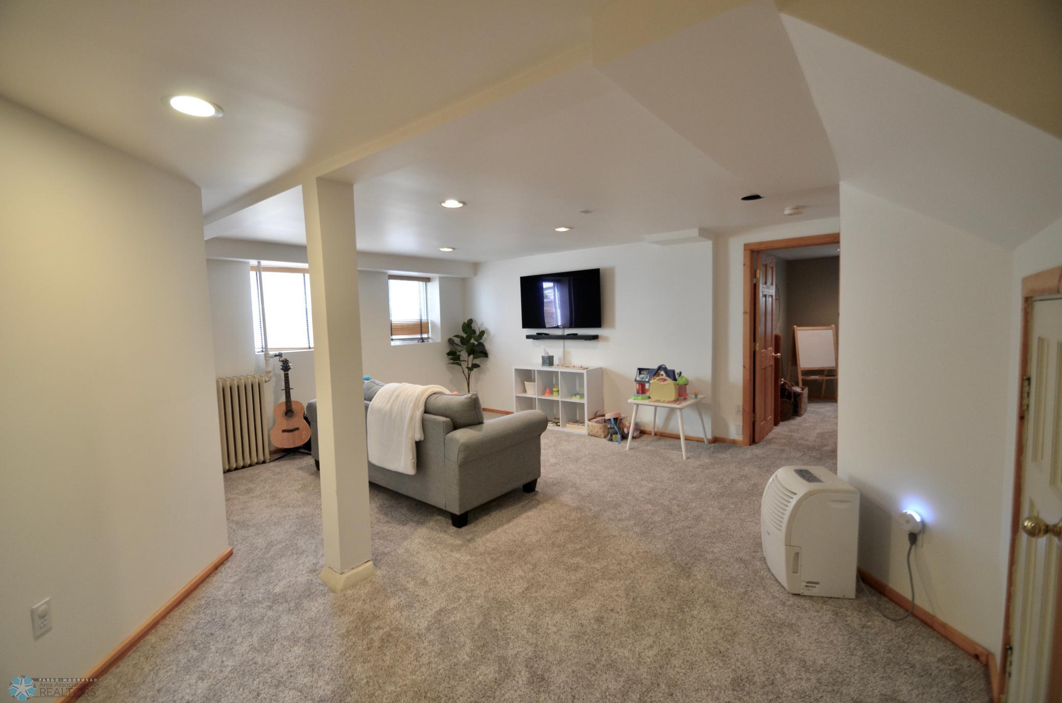 Family Room.JPG