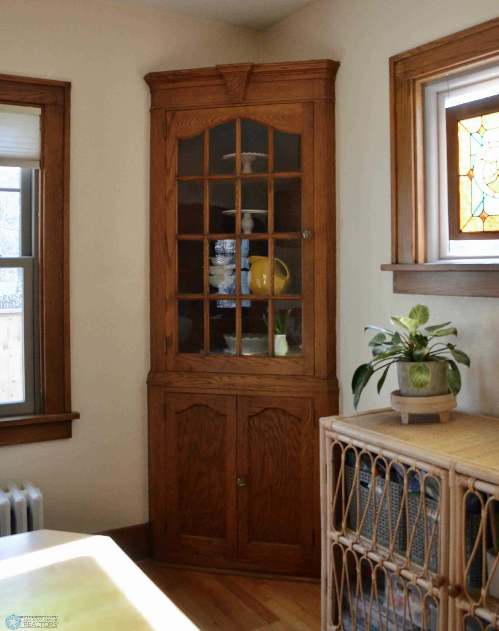 Corner Cabinets