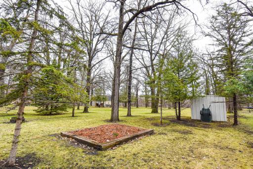 1014 Oakland Park Road, Thief River Falls, MN 56701