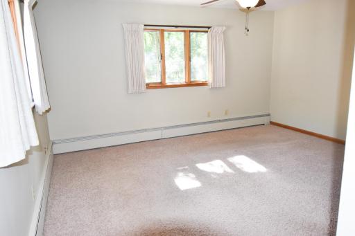 1014 Oakland Park Road, Thief River Falls, MN 56701