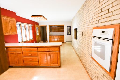 1014 Oakland Park Road, Thief River Falls, MN 56701