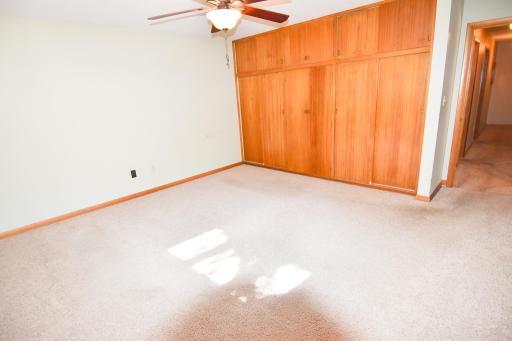 1014 Oakland Park Road, Thief River Falls, MN 56701