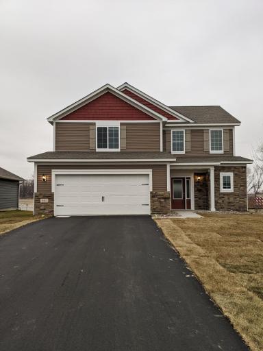 561 Valley Drive W, Annandale, MN 55302