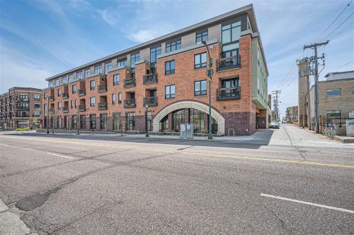 9 W Franklin Avenue, 207, Minneapolis, MN 55404