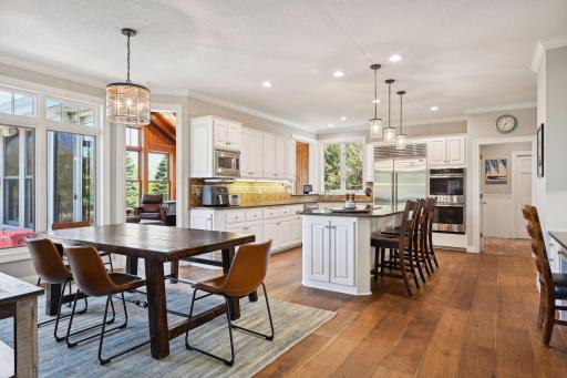 800 Navajo Road W, Medina, MN 55340