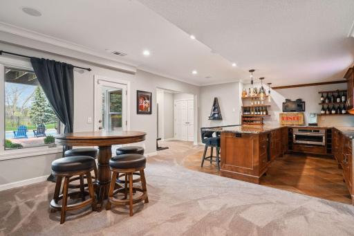 800 Navajo Road W, Medina, MN 55340