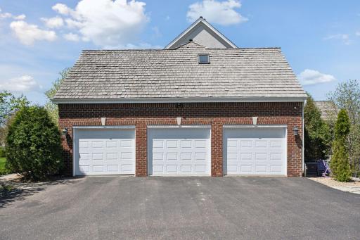 800 Navajo Road W, Medina, MN 55340