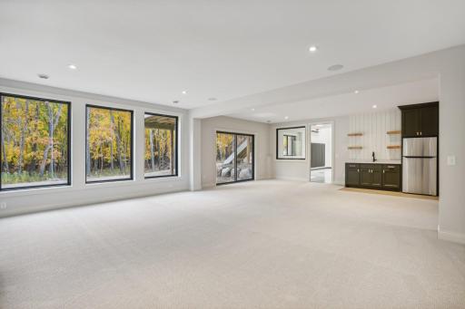 4550 Sunset Lane, Minnetrista, MN 55331