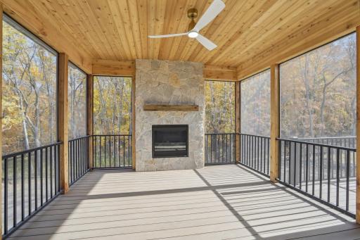 4550 Sunset Lane, Minnetrista, MN 55331