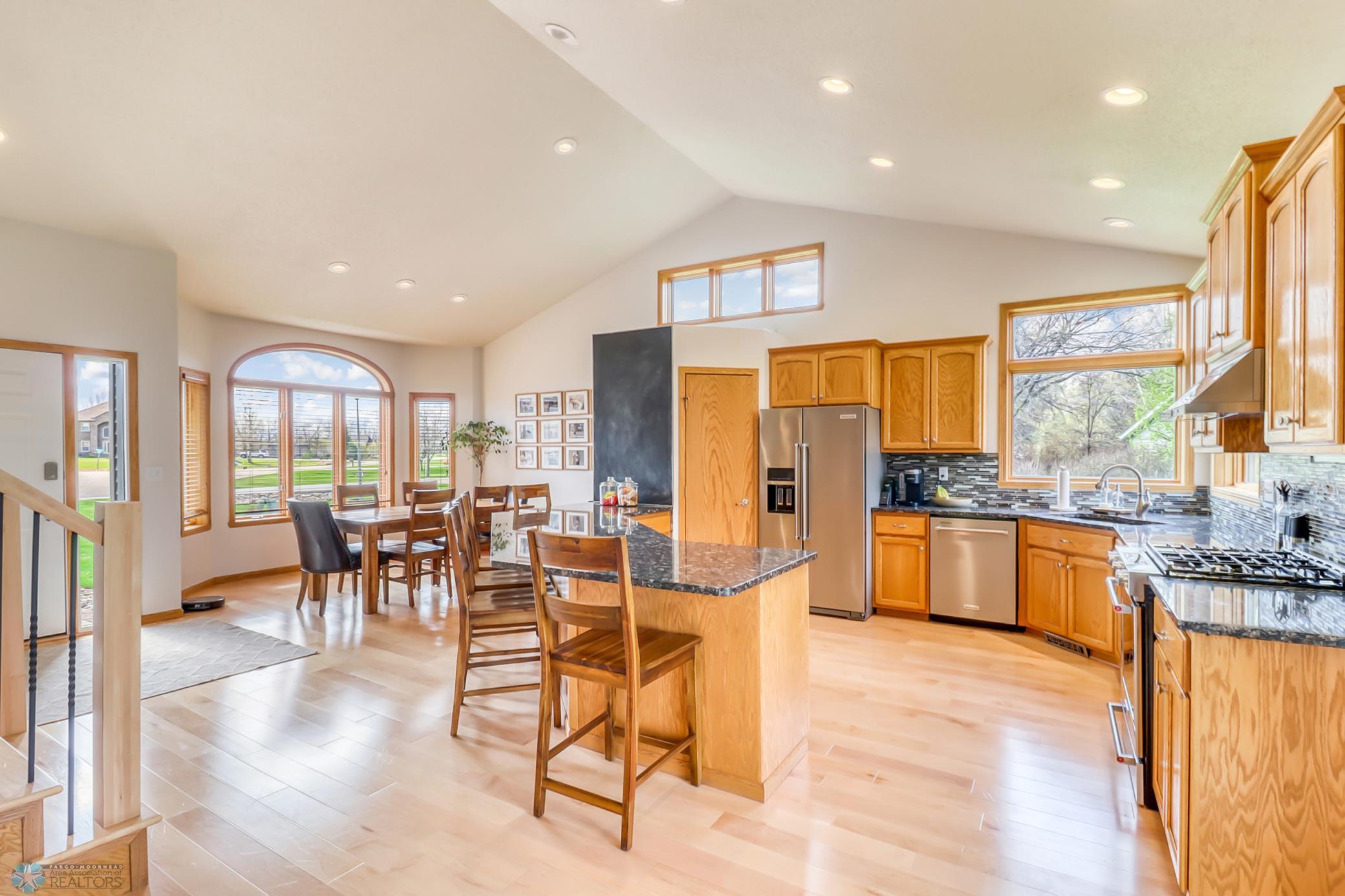 Kitchen1_5.jpg