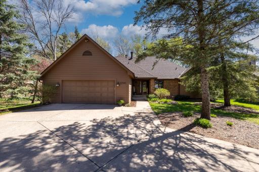 Welcome home to 5290 Lakeview Ave, located on Oak Ridge Pond!