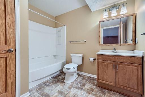 2522 N James Ave - MLS Sized - 019 - 33 Lower Level Bathroom.jpg