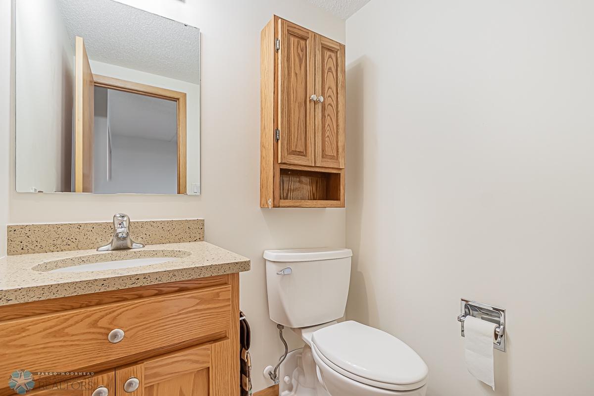 Primary 1/2 bath